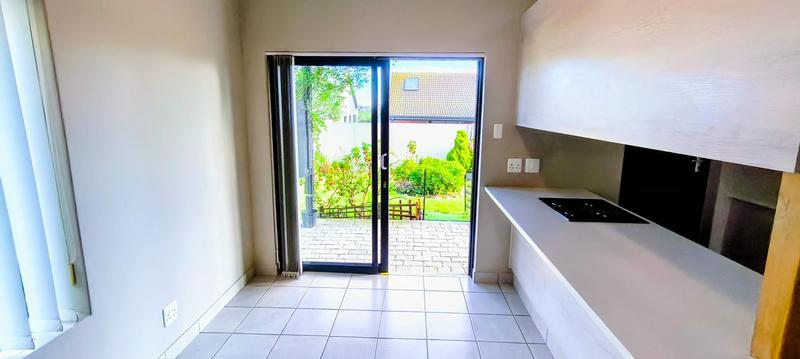 2 Bedroom Property for Sale in Blue Mountain Village Western Cape